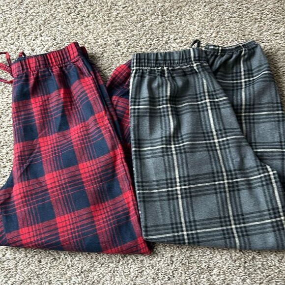 NWOT flannel, jogger lounge/sleep pants. Inseam 27”. Size M - Picture 1 of 3